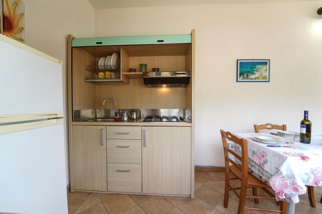 Casa Vacanze Margherita カーポ・ヴァチカーノ エクステリア 写真